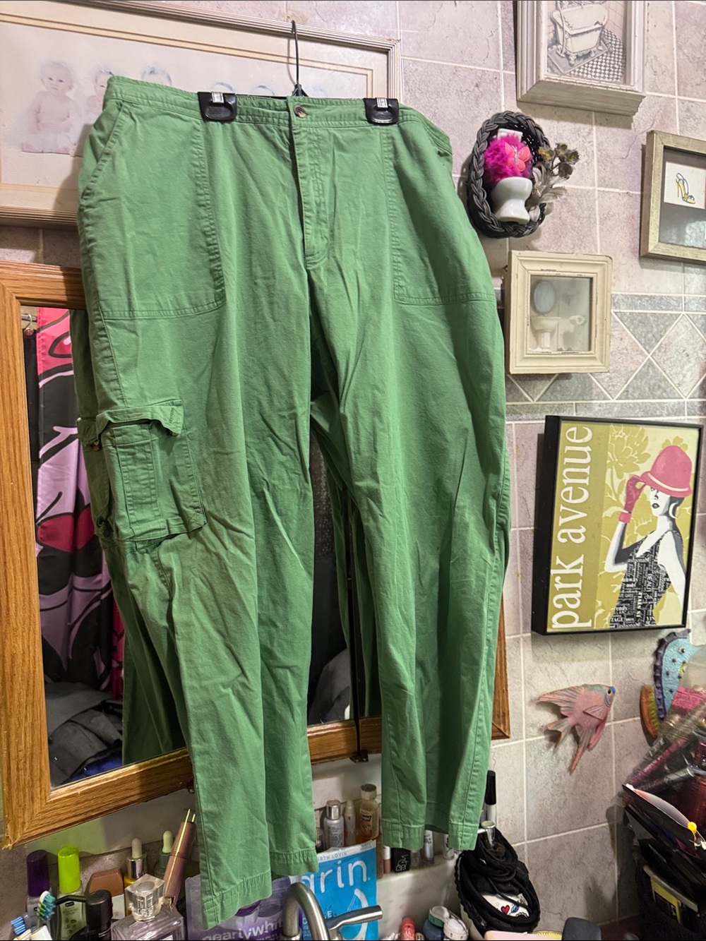 White stag pants